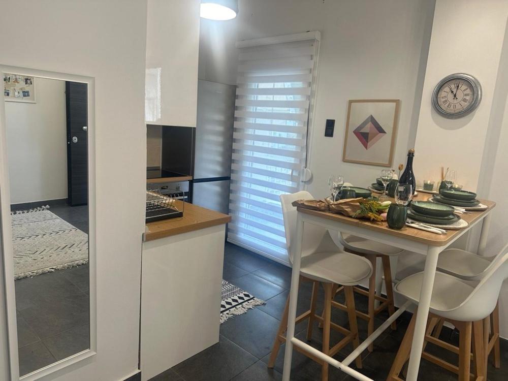 Apartment M Peraía エクステリア 写真